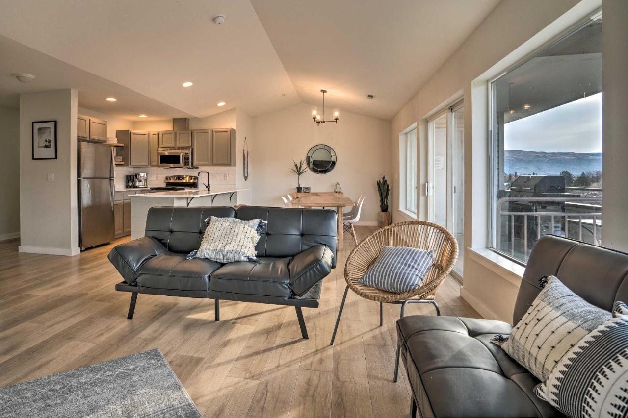 Chic Chelan Condo With Balcony, Walk To Lake And Dtwn! المظهر الخارجي الصورة